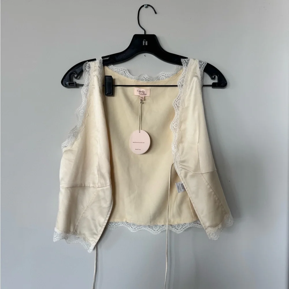 Camila Coelho Ivory Lace-Trim Tie-Front Camisole Top - Picture 2 of 4
